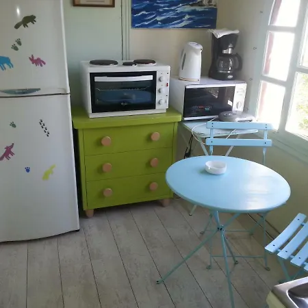 Rania & Suites Sea View Bed and breakfast